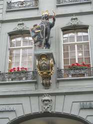 Marktgasse, Löwenkönig an Hausfassade Marktgasse, Löwenkönig an Hausfassade