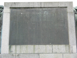 Helvetiaplatz-Brunnen,
Rückseite, Texttafel Helvetiaplatz-Brunnen, Rückseite,
Texttafel