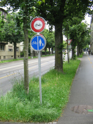 Thunstrasse,
Veloweg / Fahrradweg und Fussweg,
Signalisation Thunstrasse, Veloweg / Fahrradweg und
Fussweg, Signalisation