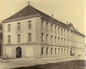 Bern, Gewerbehalle (sog. "Neue
                          Kavalleriekaserne") am usseren Bollwerk,
                          Jahrhundertwende [1900]
