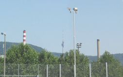 Muttenz: Fr�scheneckrainweg, Kamine 01 und
                        02, Nahaufnahme Panoramafoto