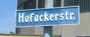 Muttenz: Strassenschild Hofackerstrasse