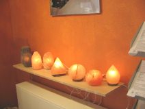 Schweizerhalle: Rheinstrasse 52, Saline,
                        Salzladen mit Salzlampen