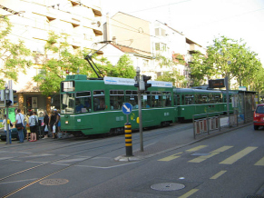 Spalenring, Tramstation Brausebad mit Tram
                      Nr. 1
