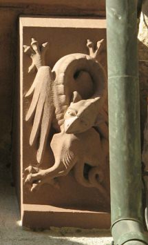 Spalentor, Vorwerk, Innenfigur 15,
                                Drache mit dem Kopf auf dem R�cken