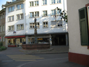 Basel, der
                                "Spalenbrunnen" an der
                                Spalenvorstadt