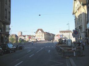 Basel, Mittlere Br�cke, Sicht von der
                      Eisengasse her
