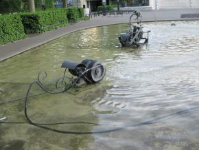 Basel, Tinguelybrunnen, Figuren 03