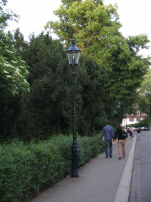 Basel, M�hlenberg, alte Strassenlaterne
                        (Gaslaterne) 01