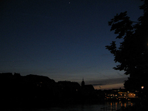 Basel, Mittlere Brcke mit Venus am Himmel