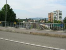 Autobahn-Terror 21, Autobahnbr�cke der
                        Gellertstrasse, Sicht gegen Deutschland