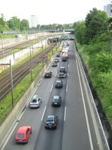 Autobahn-Terror 24: Autobahnspur Richtung
                        Muttenz mit Sicht in Richtung Muttenz / Jura,
                        Stau 01