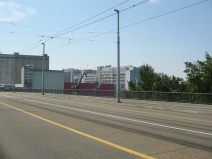 Chemie-Terror 24: Dreirosenbr�cke, Blick
                        zur�ck auf die Novartis-Giftproduktionsanlagen