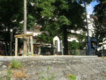 Drogen-Terror in Basel, Unterer Rheinweg:
                        Drogenneger 02