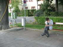 Drogen-Terror in Basel, Unterer Rheinweg:
                        Kiffer