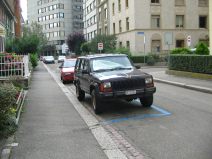 Gel�ndewagen-Terror, Thannerstrasse, von
                        vorn, BS-Nummer