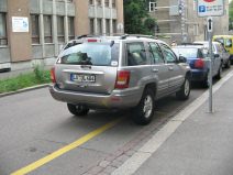 Gel�ndewagen-Terror, Klybeckstrasse, von
                        hinten, deutsches Auto