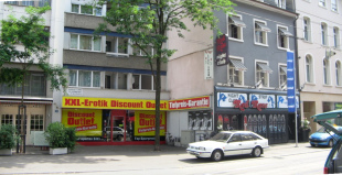 Messenutten-Terror 01 und 02, Clarastrasse,
                        Panoramafoto