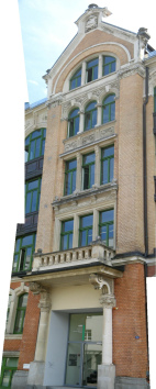 St. Gallen: Davidstrasse,
                                  Ziegelb�rohaus, Mittelerker,
                                  Panoramafoto