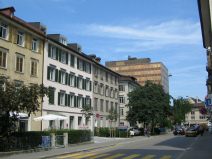 St. Gallen: Davidstrasse, mediterrane
                        H�userzeile 02