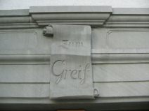 St. Gallen: Gallusstrasse 22,
                                  Hausname "zum Greif"