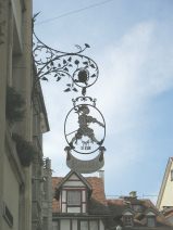 St. Gallen: Bankgasse 12, Benedikt-Bar,
                        Hausschild