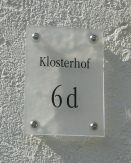 St. Gallen: Eingang zur Stiftsbibliothek,
                        Hausnummer Klosterhof 6d