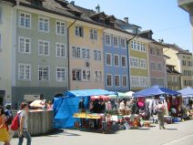 Winterthur: Steinberggasse, weitere
                  Flohmarktst�nde