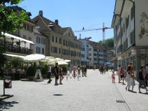 Winterthur: Kasinostrasse, Strassenbild mit
                        Huserzeilen