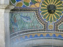 Zurich General-Guisan-Quai (General
                                Guisan Quay), fountain, fish designs of
                                the left side