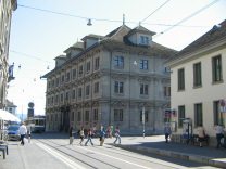 Zurich, Limmat Quay, the town hall of
                        Zurich