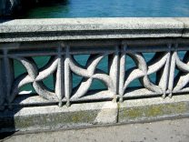 Zurich, Rudolf Brun Bridge, balustrade in
                        the sunshine