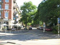 Z�rich,
                        R�ntgenstrasse (Roentgen Street)