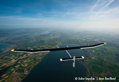 Solarflugzeug
                "Solarimpulse" �ber dem Gebiet des Kantons
                Bern