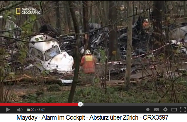 Die abgebrannte
                Passagierkabine und das Cockpit: Video
                "Mayday", 19min.20sek.