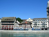 Zurich, Whre (Water channels), frontal
                        sight of Limmat Quay