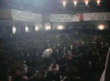 General Assembly in
                          People's Center (Volkshaus) on June 4, 1980,
                          the crowd
