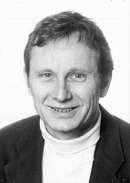 Res
                        Strehle 2012, Portrait