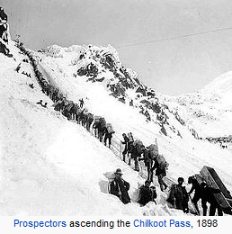 Goldrausch-Männer beim Aufstieg
zum Chilkoot-Pass 1898 Goldrausch-Männer
beim Aufstieg zum Chilkoot-Pass 1898