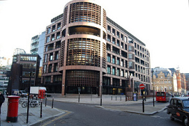 der Hauptsitz
              der kriminellen UBS AG in London an der Liverpool Street