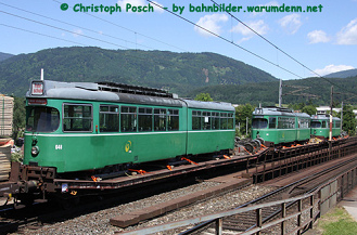 Basler
                      Verkehrsbetriebe (BVB), beste Gelenktriebwagen auf
                      G�terwagen werden verschenkt (hier in �sterreich
                      auf dem Weg nach Belgrad)