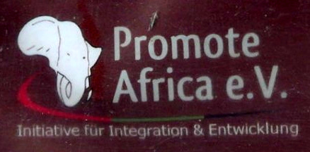 Das "Hilfswerk"
                  "Promote Africa" aus Deutschland importierte
                  Waisen aus Haiti und hielt sie als Sklaven...