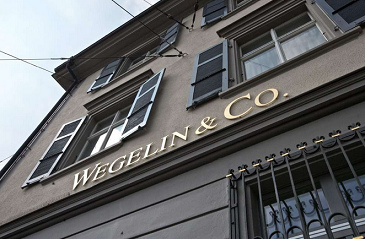Bank Wegelin & Co.,
                  das Hausschild