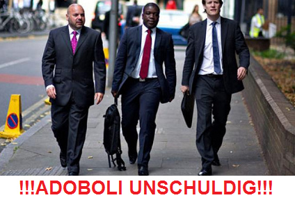 Adoboli
                        mit Verteidigern 2012