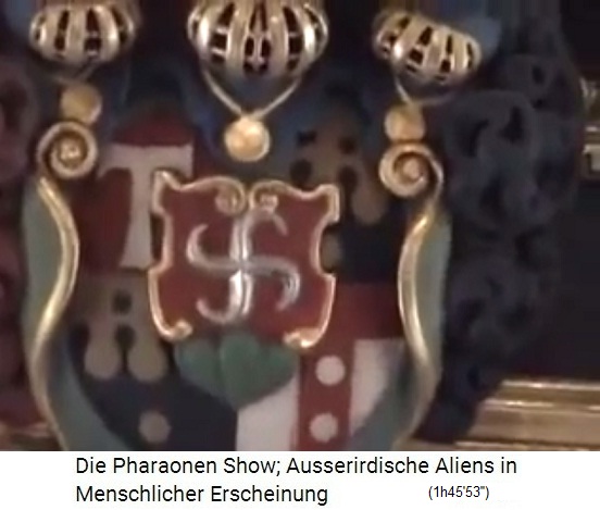 Schwyz Templerkapelle
                                  Muttergottes, geschwungenes Hakenkreuz
                                  unter der Sonnenhieroglyphe 01