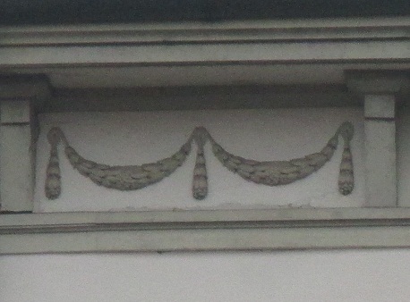 Langenthal
                        Jurastrasse Villa 2: B�ndnisgirlanden Zoom