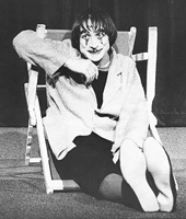 Dimitri: Scene with a deck
                          chair