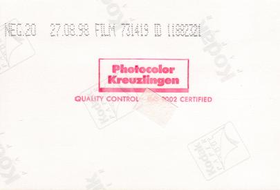 Grafiti: Wegweiser zum Raubgold am Central in
                Richtung Nationalbank, R�ckseite