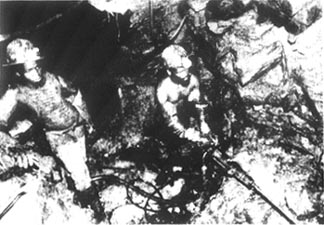 S�dafrika: Schwarze
              Minenarbeiter