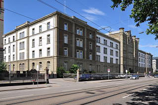 Police
                        center in Zurich, the center for the play cops
                        and robbers